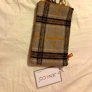 Jen & Co wristlet / purse organizer